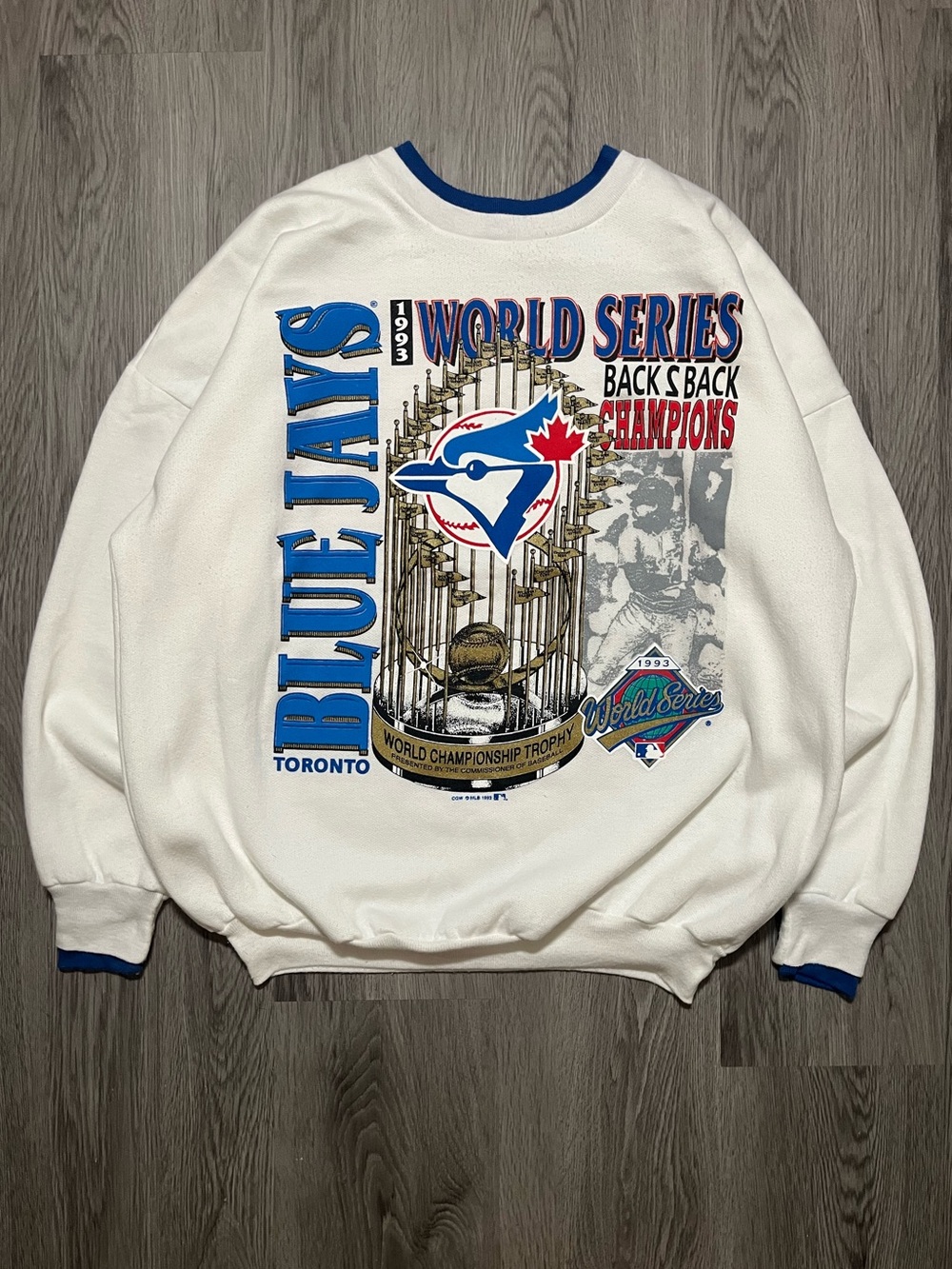 1993 Toronto Blue Jays World Series back 2 back champions MLB crewneck men’s XL